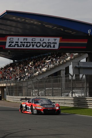 #84 - Eastalent Racing - Christopher Haase - Simon Reicher - Audi R8 LMS GT3 EVO II
