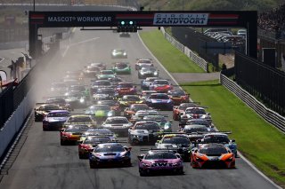 Start of Race 2 at Circuit Zandvoort