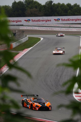 #59 - Garage 59 - Dean MacDonald - Joseph Loake - McLaren 720S GT3 EVO