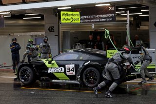 #34 - Walkenhorst Motorsport - Jamie Day - Mateo Villagomez - Aston Martin Vantage AMR GT3 EVO