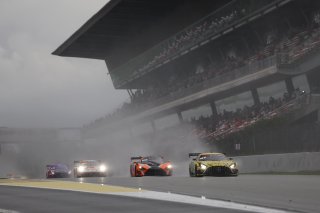 #48 - Winward Racing - Lucas Auer - Maro Engel - Mercedes-AMG GT3 EVO