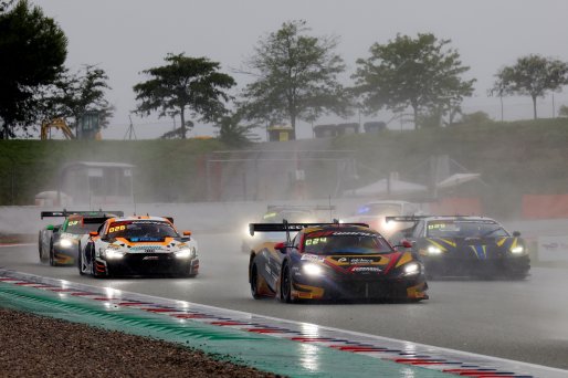 #555 - CSA Racing - Simon Cachet - Romain Andriolo - McLaren 720S GT3 EVO | SRO / JEP
