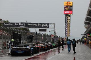 Red Flag in the pits 