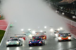 Start of Race 1 