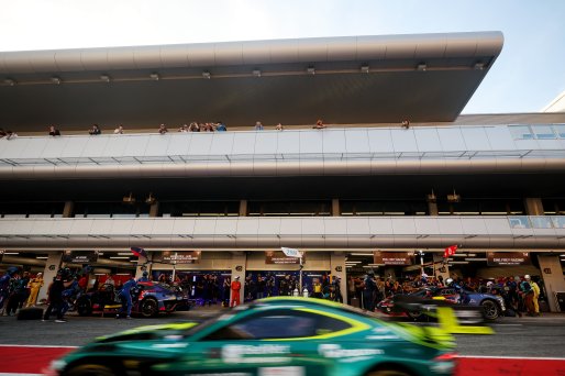 #3 - Mercedes-AMG Team Verstappen Racing - Dani Juncadella - Chris Lulham - Mercedes-AMG GT3 EVO and #69 - Emil Frey Racing - Thierry Vermeulen - Ben Green - Ferrari 296 GT3 EVO | SRO / JEP