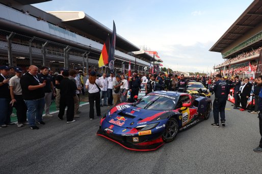 #69 - Emil Frey Racing - Thierry Vermeulen - Ben Green - Ferrari 296 GT3 EVO | SRO / JEP