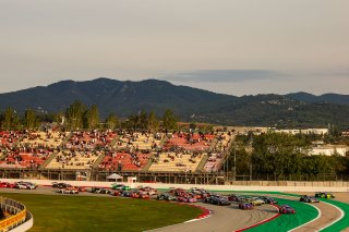 Race 2 start