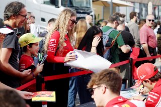 Autograph Session