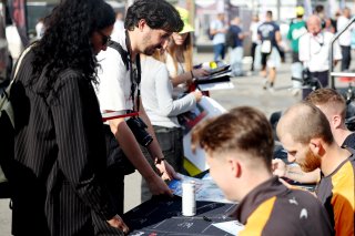 Autograph Session