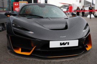 McLaren W1 