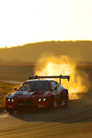 #991 - Paradine Competition - Darren Leung - James Kellett - BMW M4 GT3 EVO