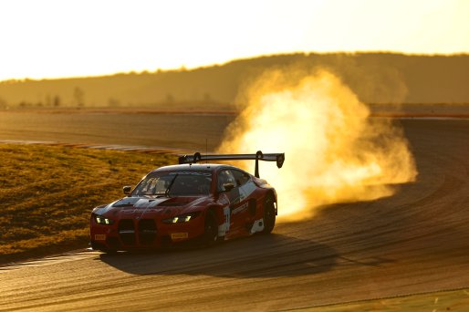 #991 - Paradine Competition - Darren Leung - James Kellett - BMW M4 GT3 EVO | SRO / JEP