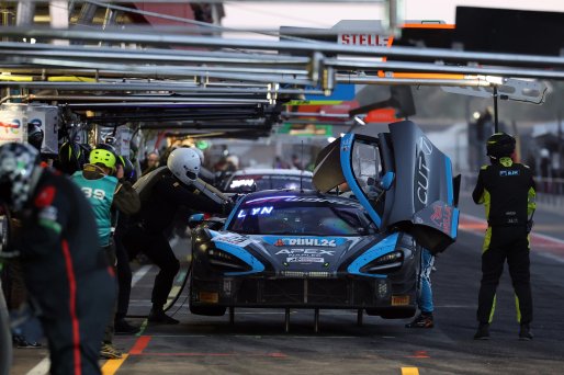 #23 - Team RJN - Horatio Fitz-Simon - Maxwell Lynn - Ben Dorr - McLaren 720S GT3 EVO | SRO / JEP