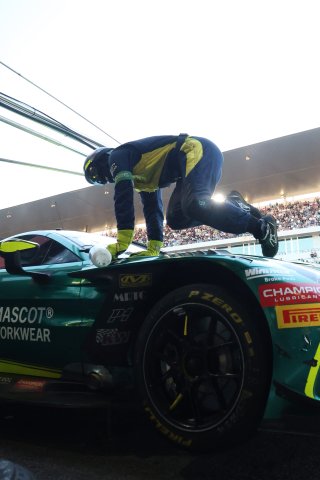 #7 - Comtoyou Racing - Mattia Drudi - Ross Gunn - Nicki Thiim - Aston Martin Vantage AMR GT3 EVO