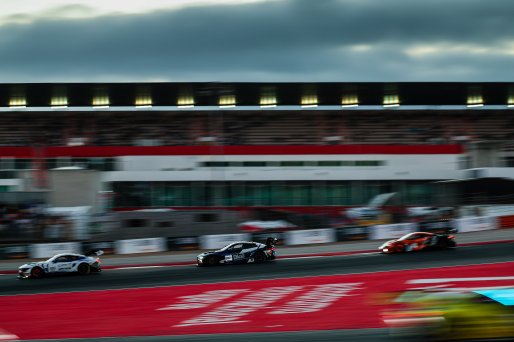 #992 - Paradine Competition - Daryl De Leon - Christian Hahn - Josh Rowledge - BMW M4 GT3 EVO | SRO Motorsports Group