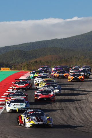 #2 - Boutsen VDS - Morris Schuring - Dorian Boccolacci - Alessio Picariello - Porsche 911 GT3 R (992) EVO Leads the Race Start