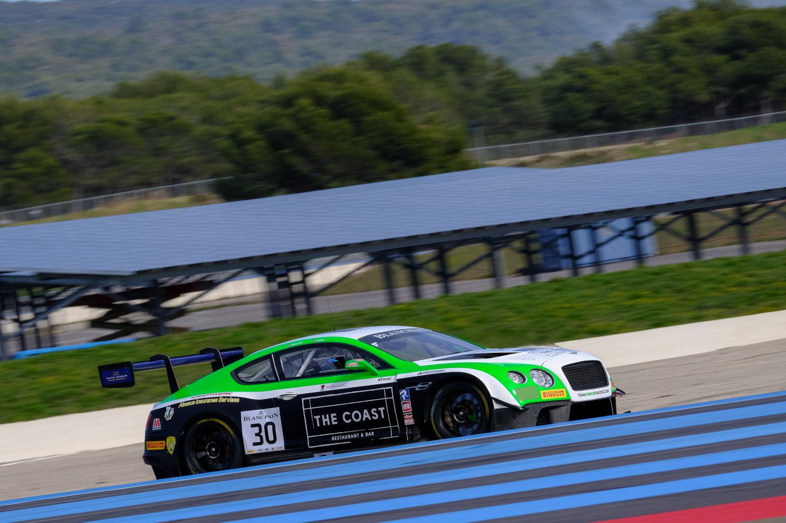 Team Parker send Bentley to the top on opening day of Blancpain GT Series pre-season test