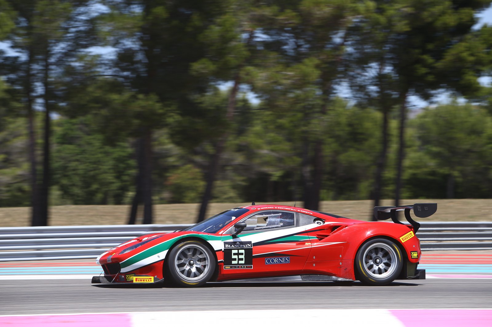 AF Corse Ferrari fastest in Pre-Qualifying