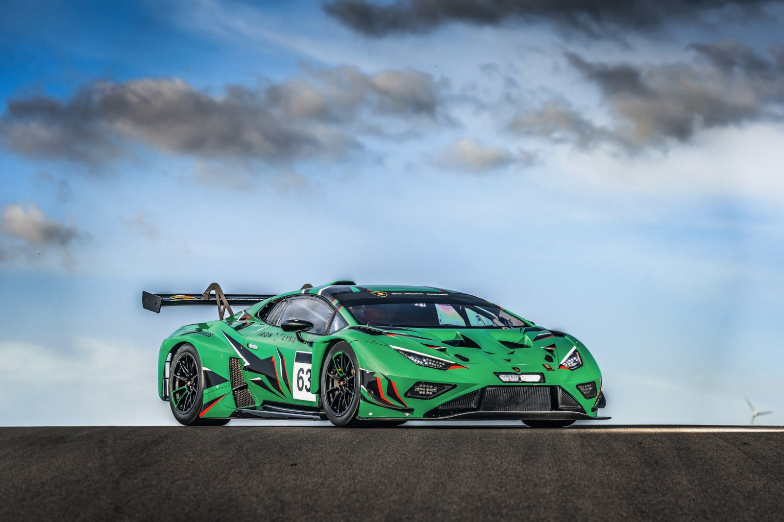 Iron Lynx and Iron Dames to join forces with Lamborghini Squadra Corse in 2023