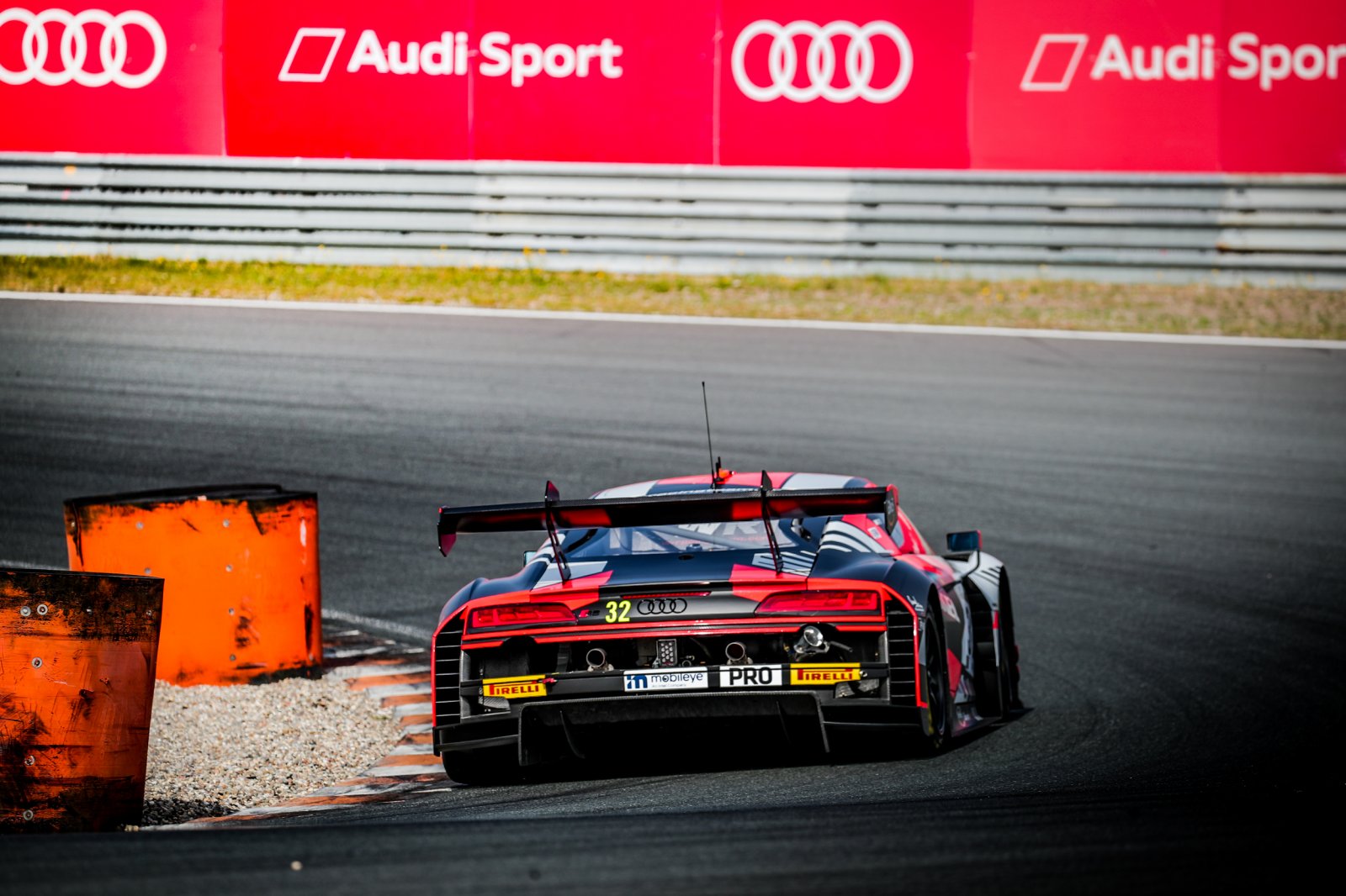 Weerts bags pole for Team WRT to lead Audi front-row lockout at Zandvoort