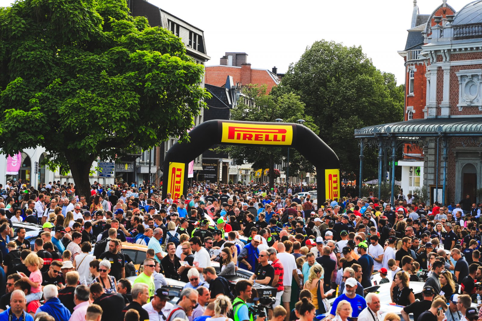 Thousands of fans welcome back the stars of GT racing at TotalEnergies 24 Hours of Spa parade