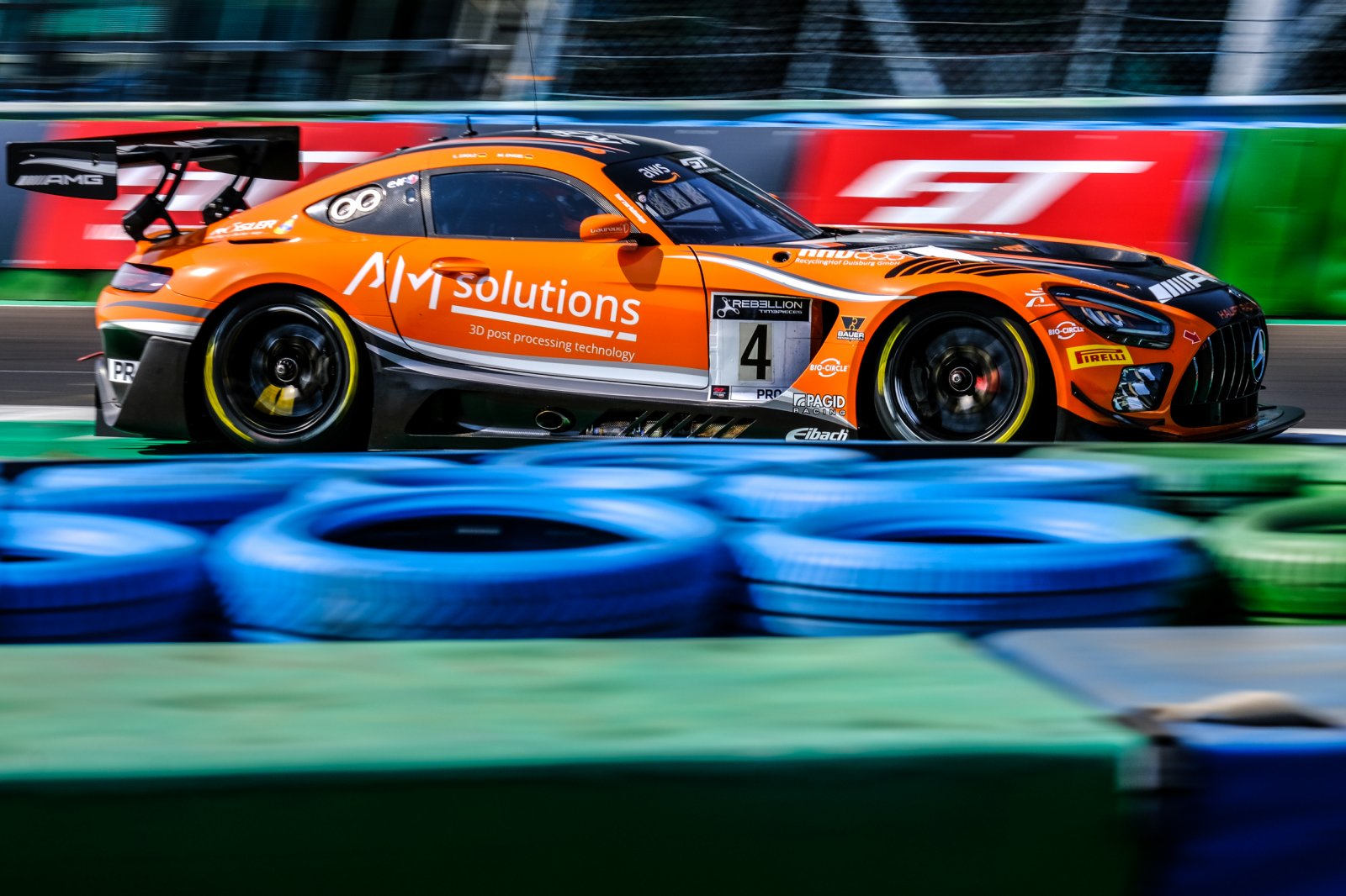 Stolz gives HRT Mercedes-AMG maiden pole for Magny-Cours night race