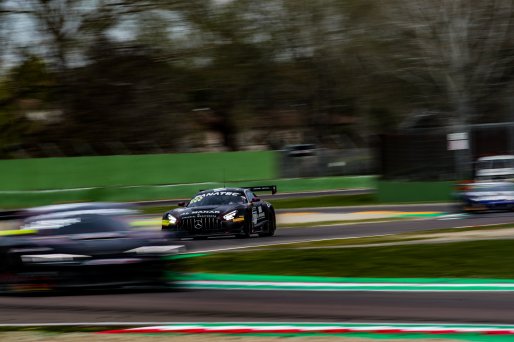 #777 Al Manar Racing by HRT OMN Mercedes-AMG GT3 Fabian SCHILLER DEU Al Faisal AL ZUBAIR OMN Axcil JEFFERIES ZWE Silver Cup, GT3, Race
 | SRO / TWENTY-ONE CREATION - Jules Benichou