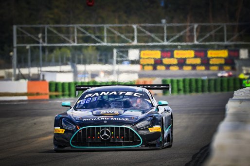 #20 SPS automotive performance Dominik BAUMANN Valentin PIERBURG John LOGGIE Mercedes-AMG GT3 Pro-Am Cup, Pre-Qualifying
 | SRO / Patrick Hecq Photography