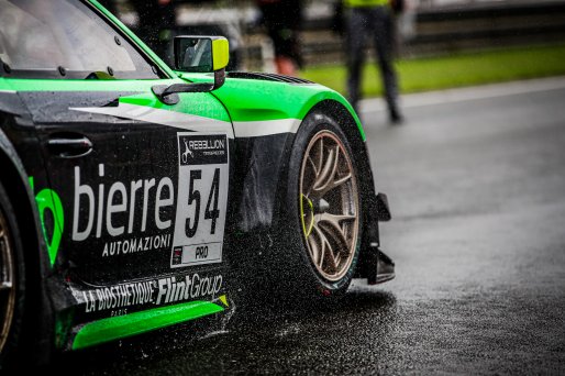#54 Dinamic Motorsport - Adrien De Leener - Christian Engelhart - Porsche 911 GT3-R (991.II) - Pro, FGTWC, Grid Walk, Race 2
 | SRO / TWENTY-ONE CREATION - Jules Benichou