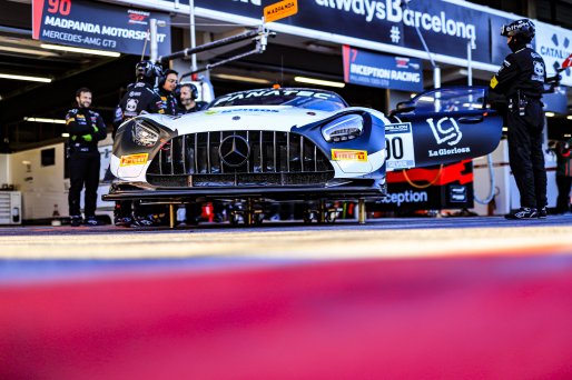 #90 Madpanda Motorsport - Sean WALKINSHAW - TBC - Ezequiel PEREZ COMPANC - Mercedes-AMG GT3 - Silver Cup, Free Practice, Pitlane
 | SRO / Patrick Hecq Photography