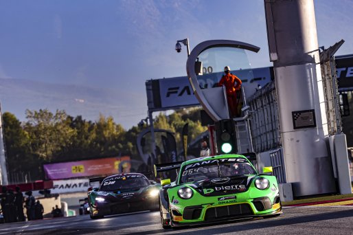 #54 Dinamic Motorsport - Klaus BACHLER - Alessio PICARIELLO - Matteo CAIROLI - Porsche 911 GT3-R (991.II) - Pro, Paid Test session 1
 | SRO / Patrick Hecq Photography