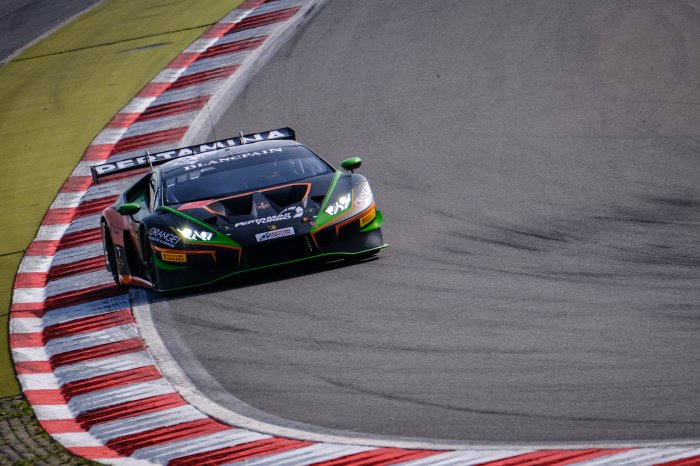 Mapelli puts FFF Lamborghini on top in opening Nürburgring practice
