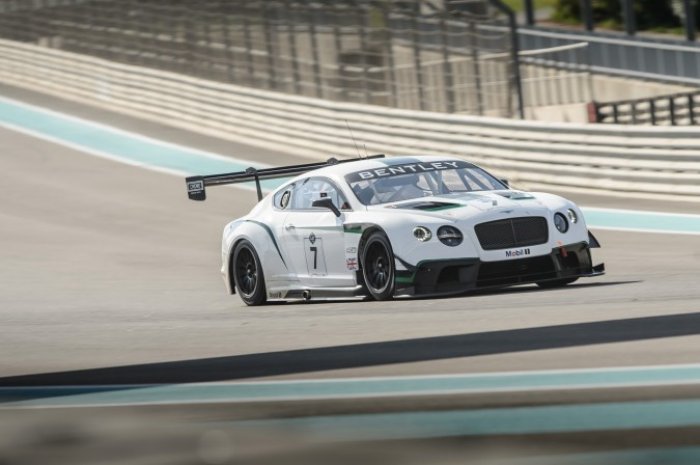 Two brand new Bentley Continental in the Blancpain Endurance Series