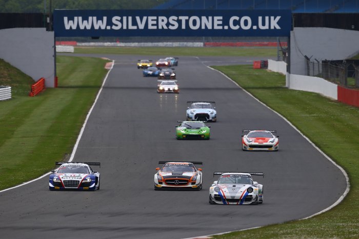 Pre-Qualifying Silverstone : Six different brands in the top seven