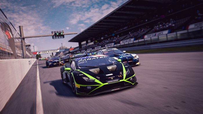 ESPORTS: Mitchell makes the moves to cruise into Fanatec Esports GT Pro Series title race at the Nürburgring